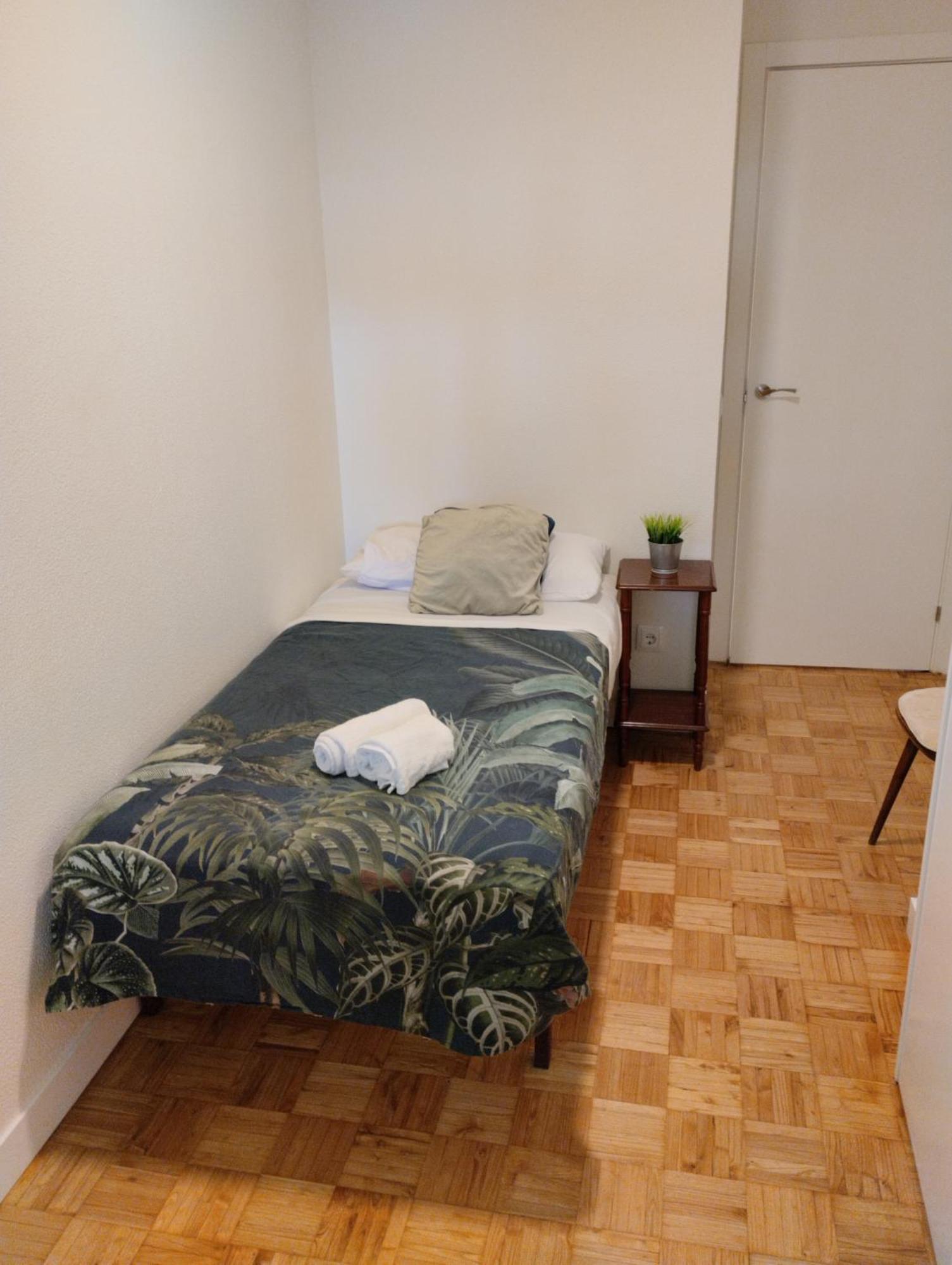 Habitacion Confort En Chamartin Madrid Eksteriør bilde